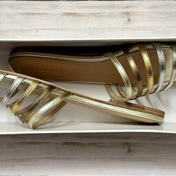 NIB Veronica Beard Mazon silver gold bronze metallic flats sandals, size 8.5 - Picture 7 of 9